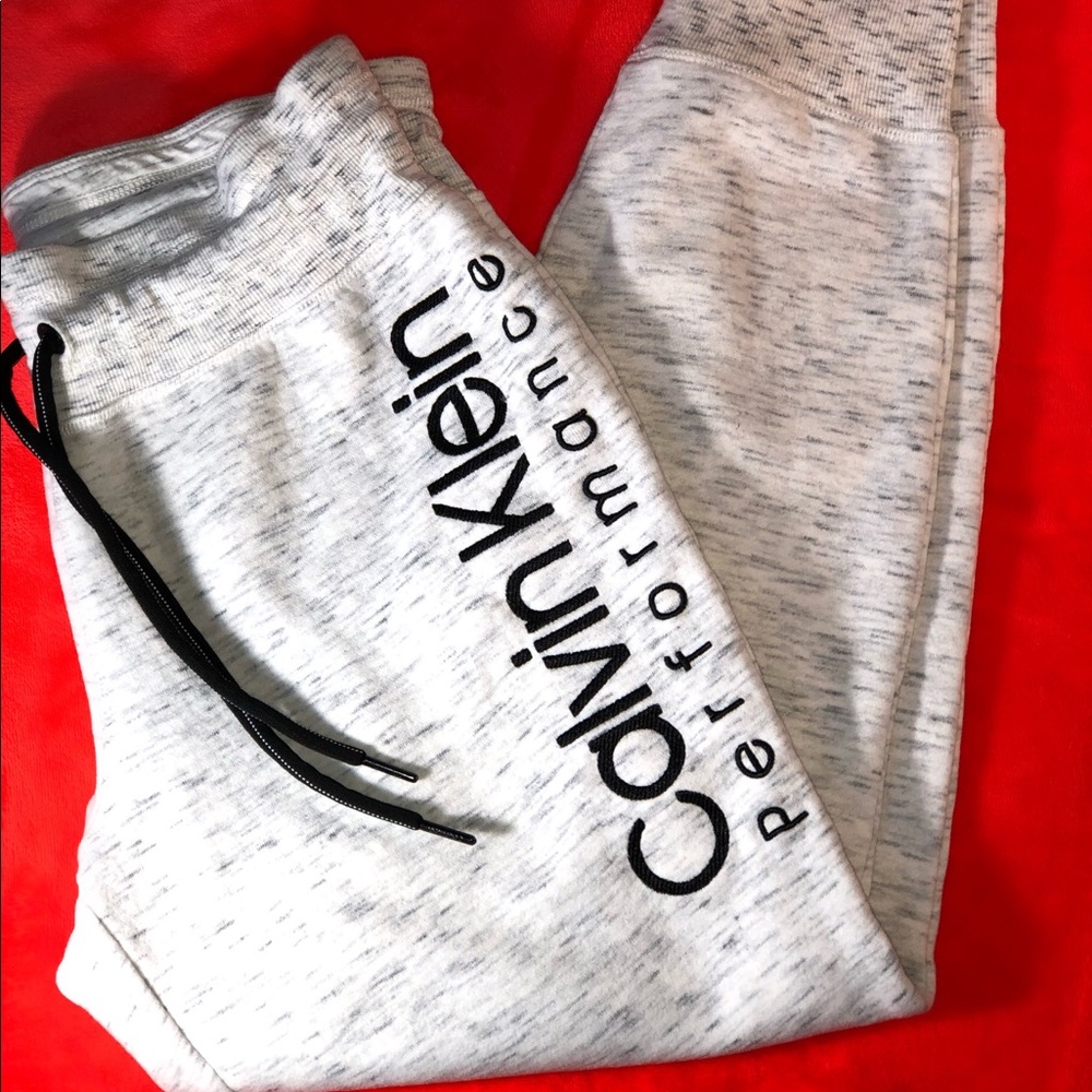 Calvin Klein Sweatpants